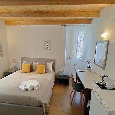 Holmann & Panzió 4*