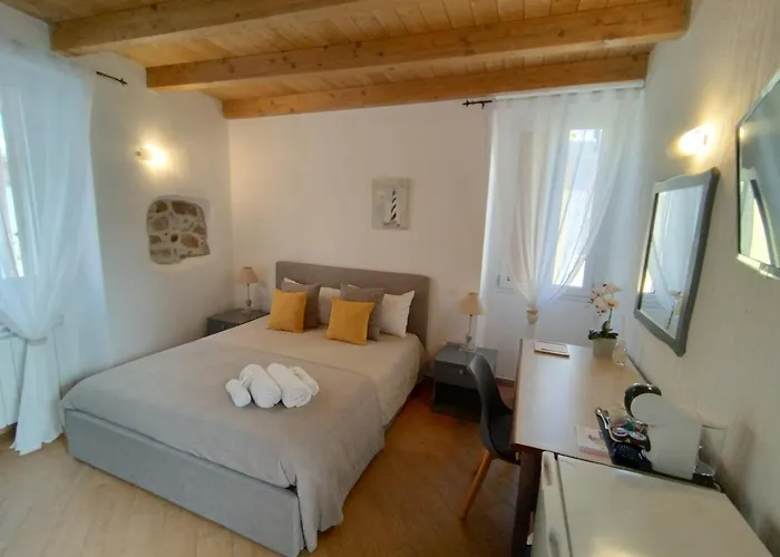 Holmann & Bed & Breakfast 4*